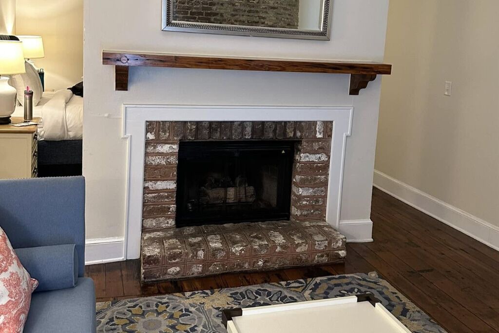 Photo of Livingroom in French Quarter