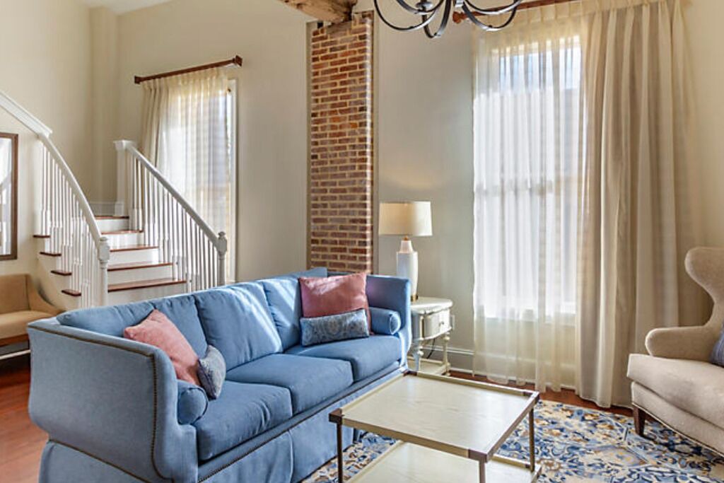 Photo of Livingroom in South of Broad