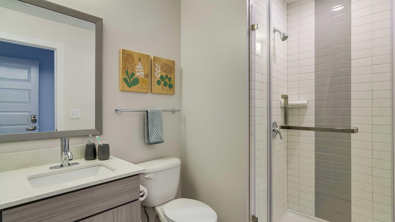 Photo of Bathroom in Cannonborough Elliotborough