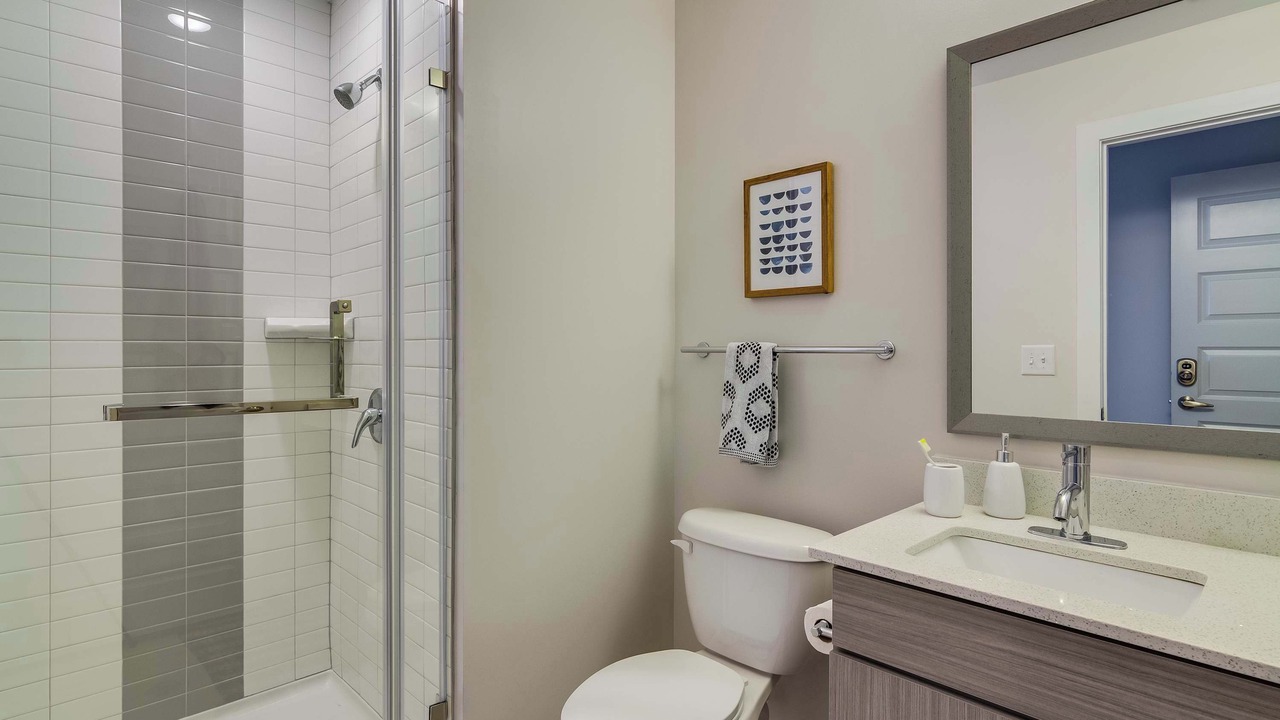 Photo of Bathroom in Cannonborough Elliotborough