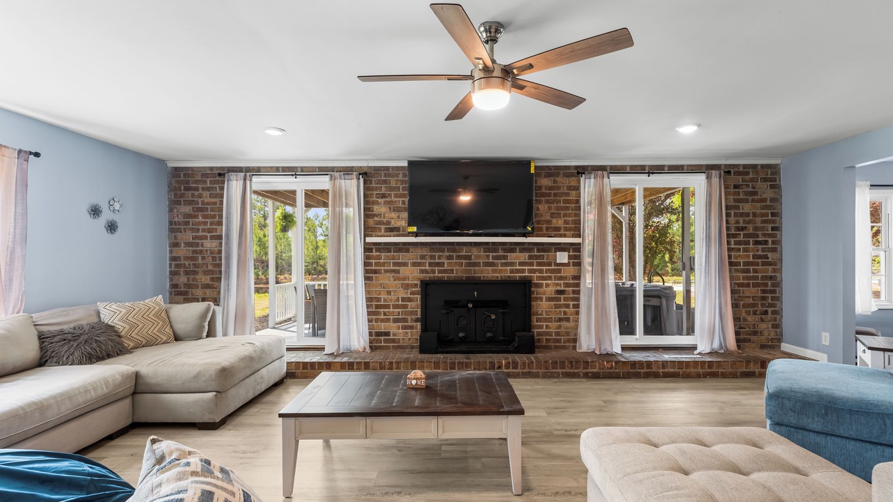 Photo of Livingroom in Conway