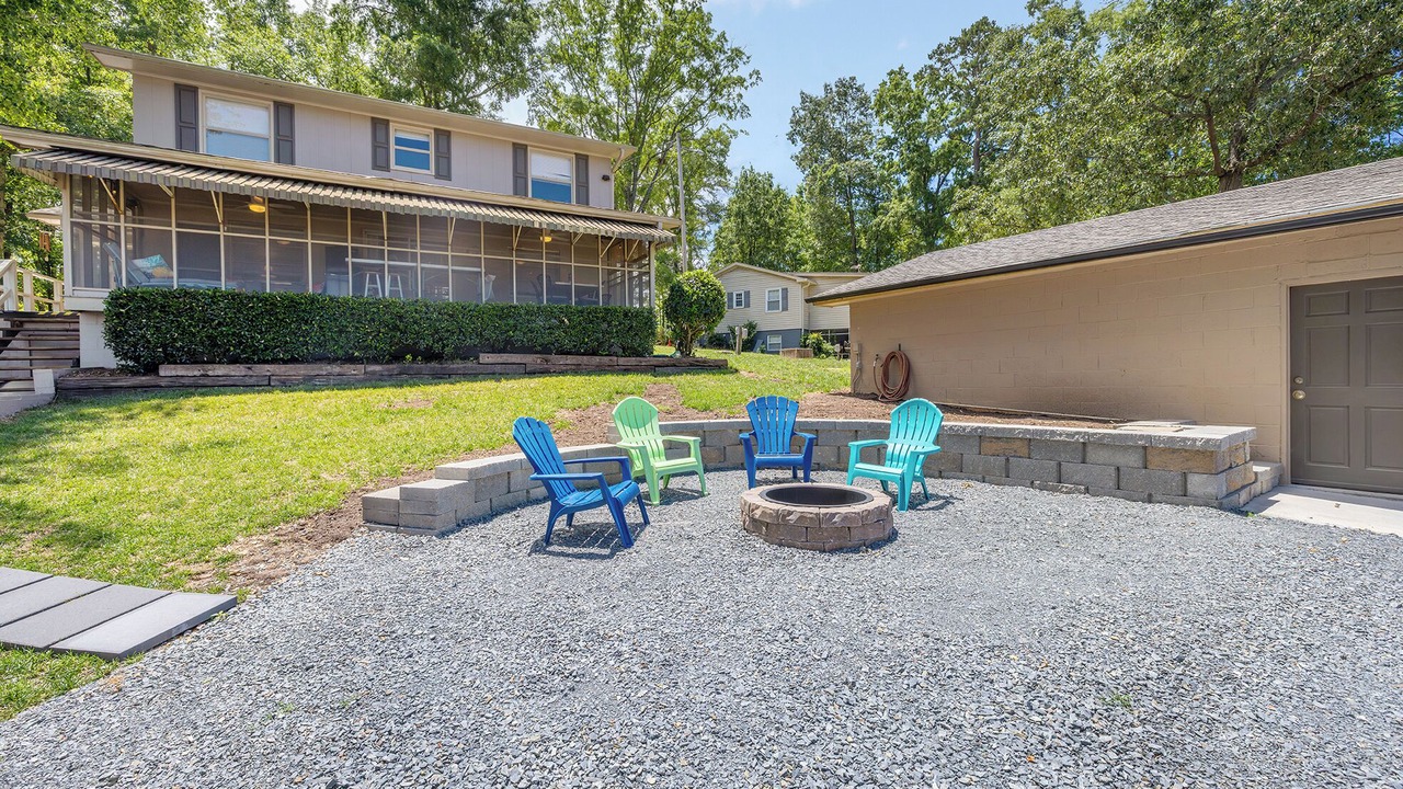 Photo of Patio Balcony in New London