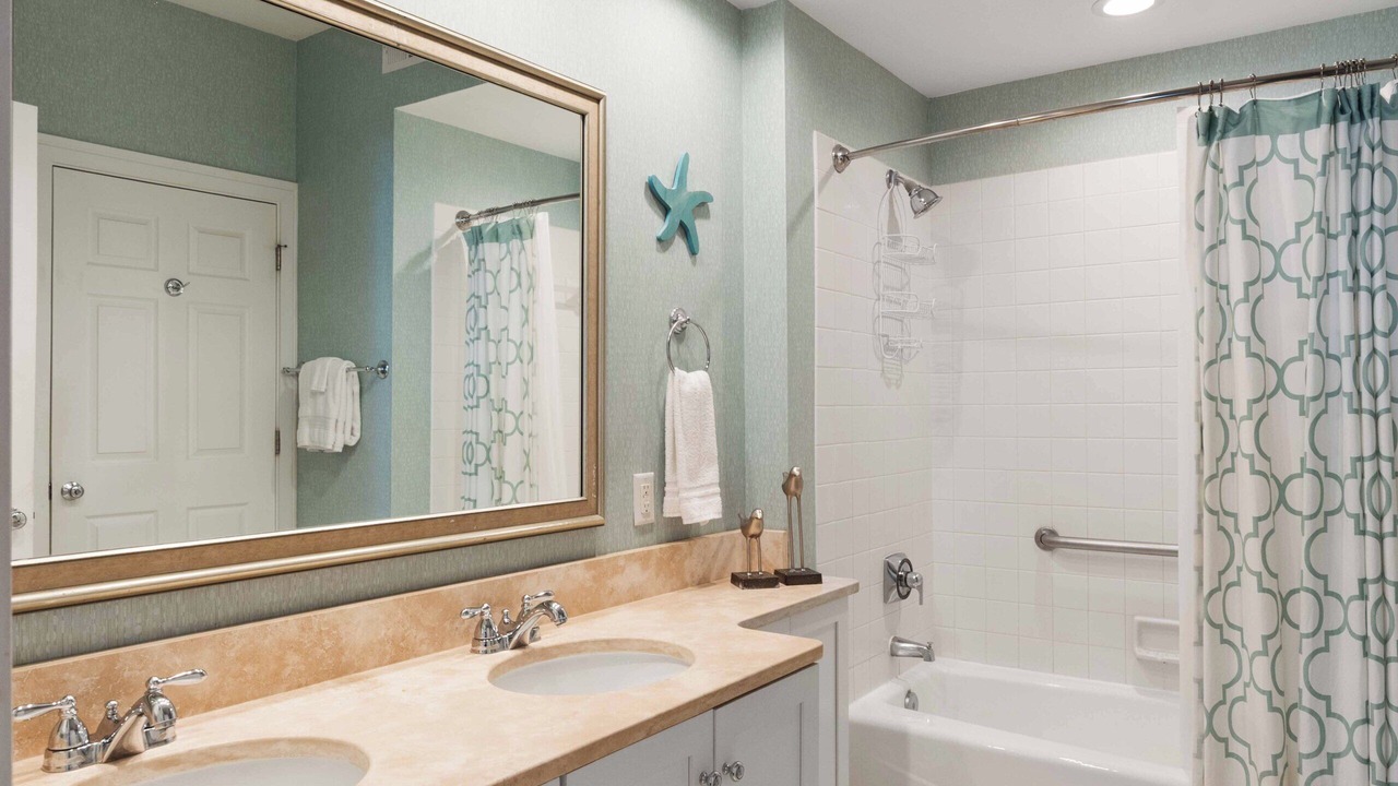 Photo of Bathroom in Twin Oaks