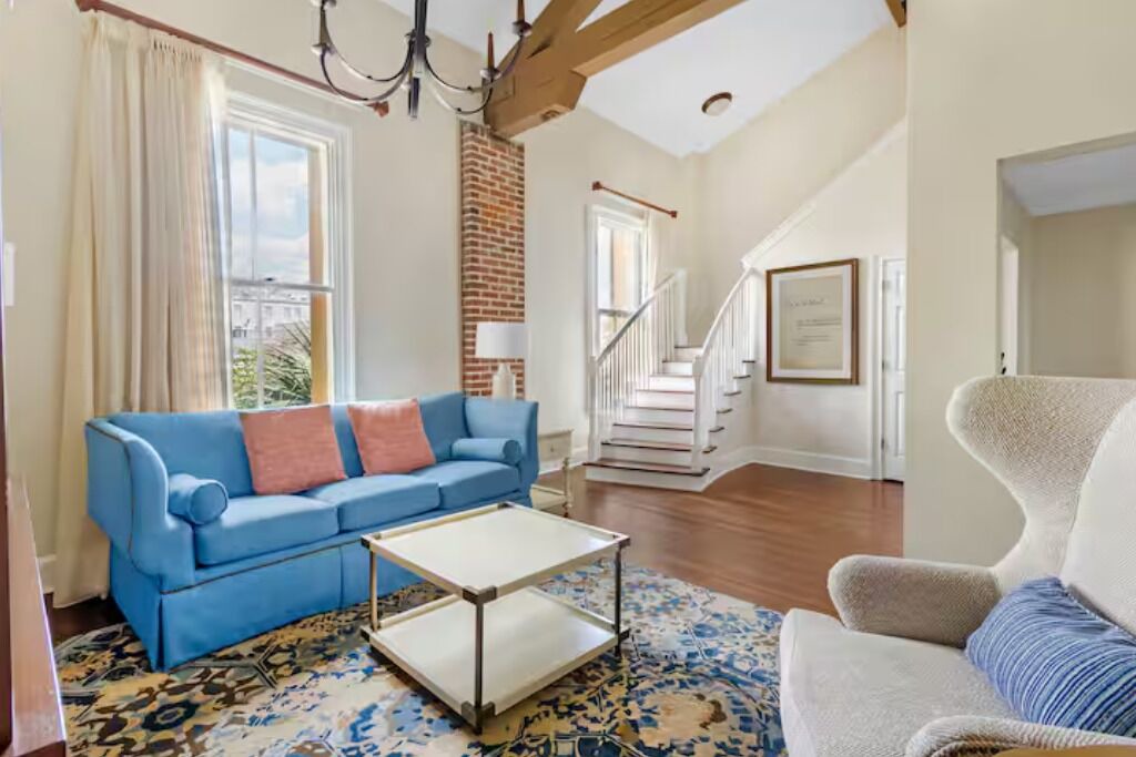 Photo of Livingroom in Charleston Historic District