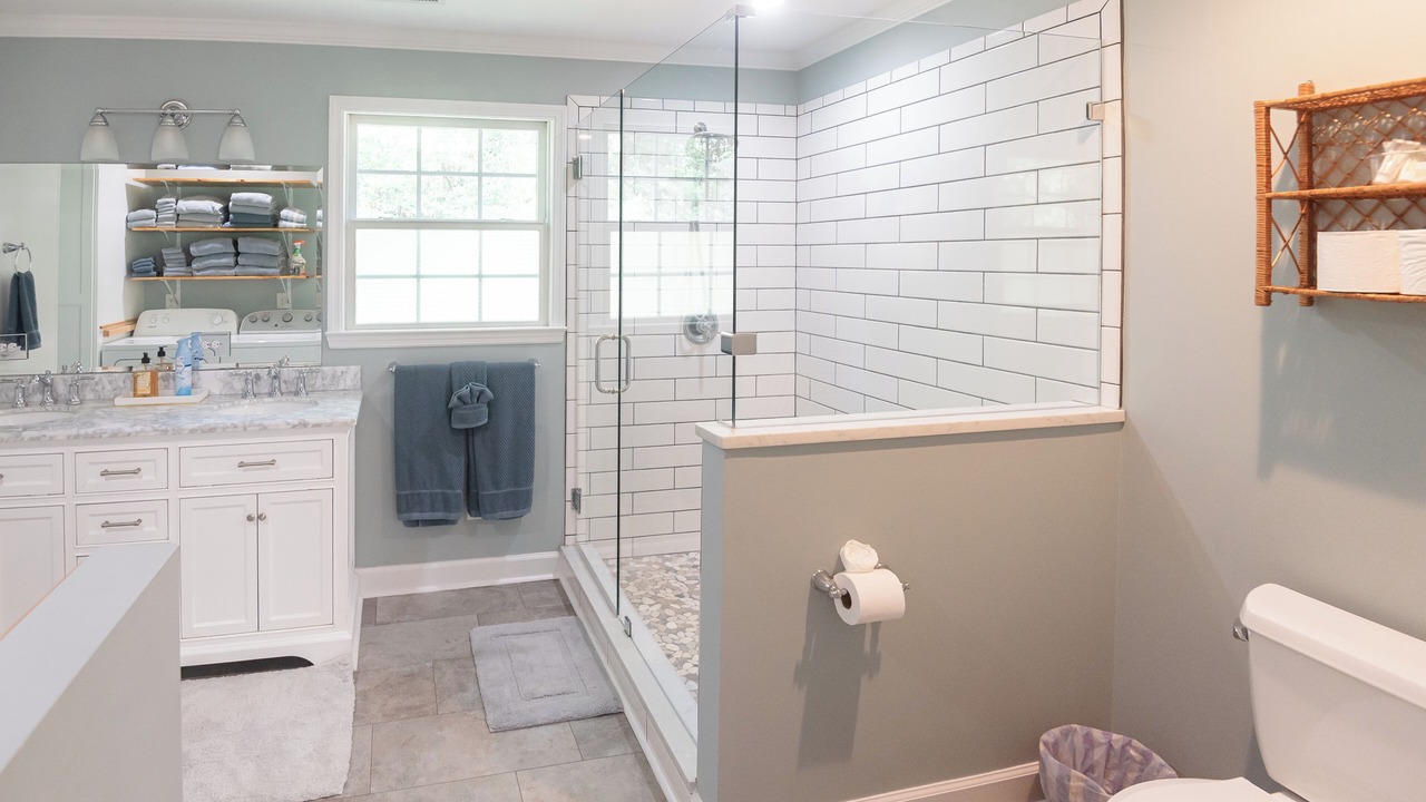Photo of Bathroom in Conway