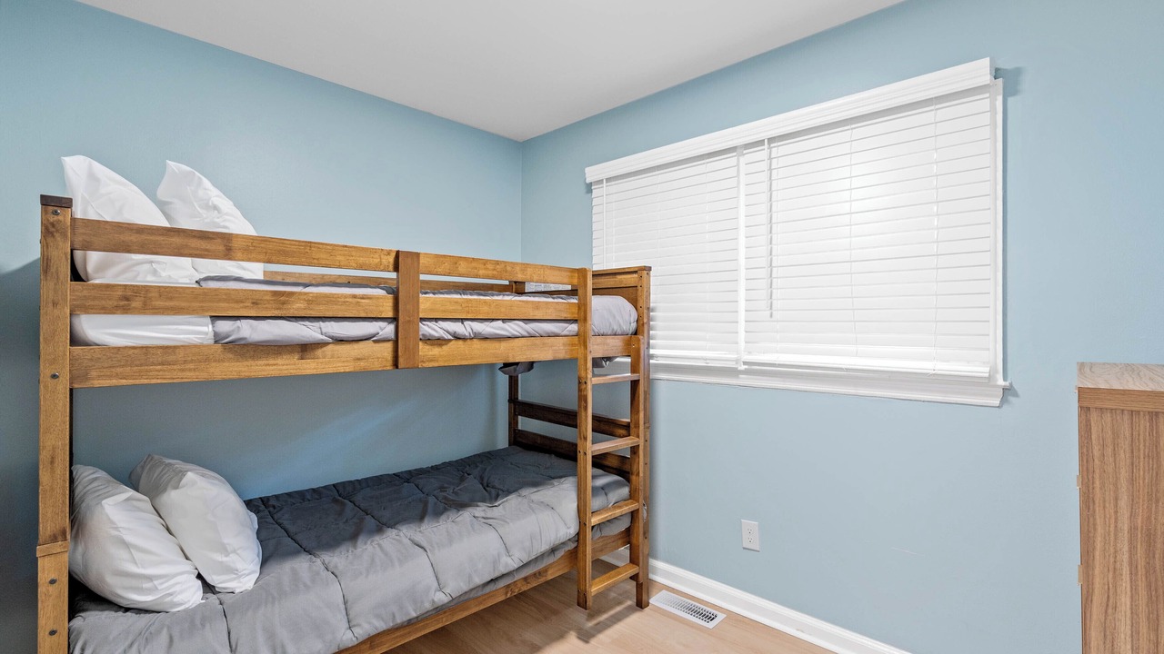 Photo of Bedroom in Mossy Oaks