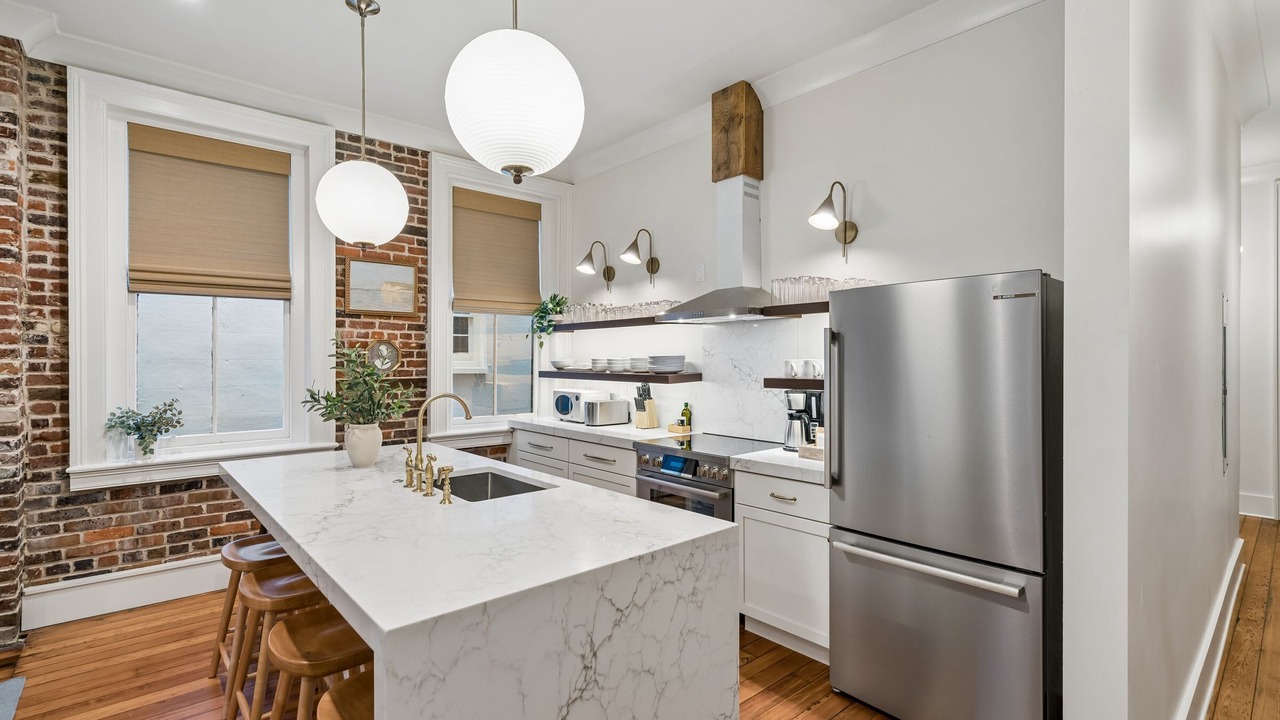 Photo of Kitchen in Charleston Historic District