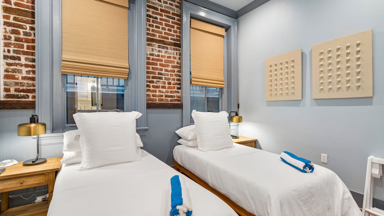 Photo of Bedroom in Charleston Historic District