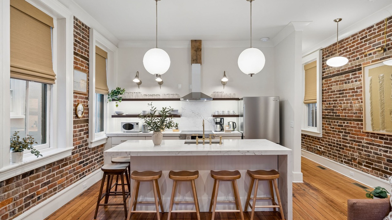 Photo of Kitchen in Charleston Historic District