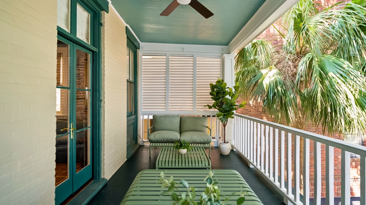 Photo of Patio Balcony in Charleston Historic District