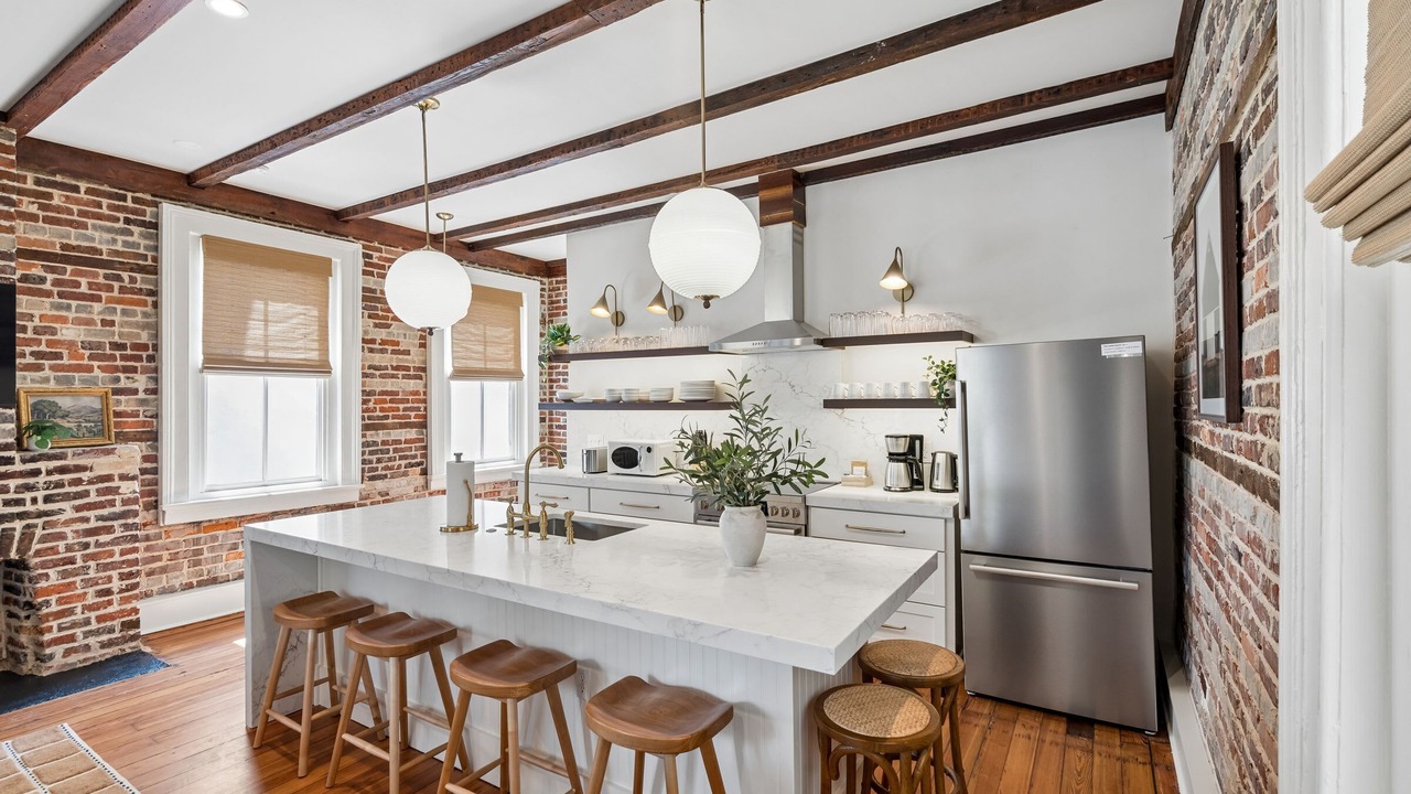 Photo of Kitchen in Charleston Historic District