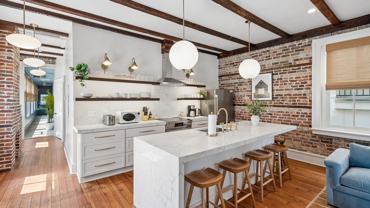 Photo of Kitchen in Charleston Historic District