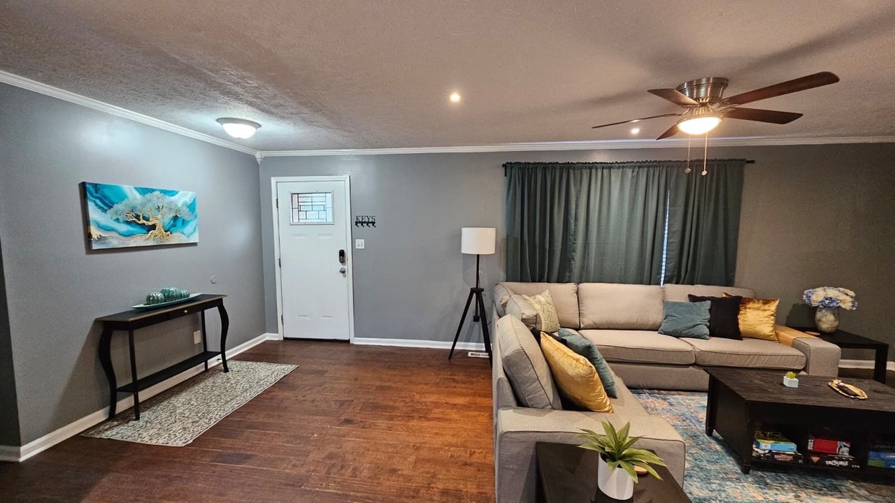 Photo of Livingroom in Westover