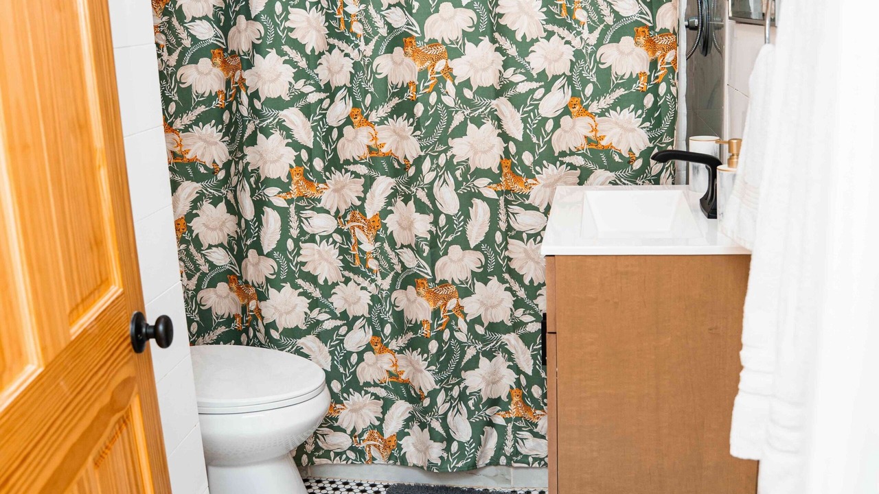 Photo of Bathroom in Plaza Midwood