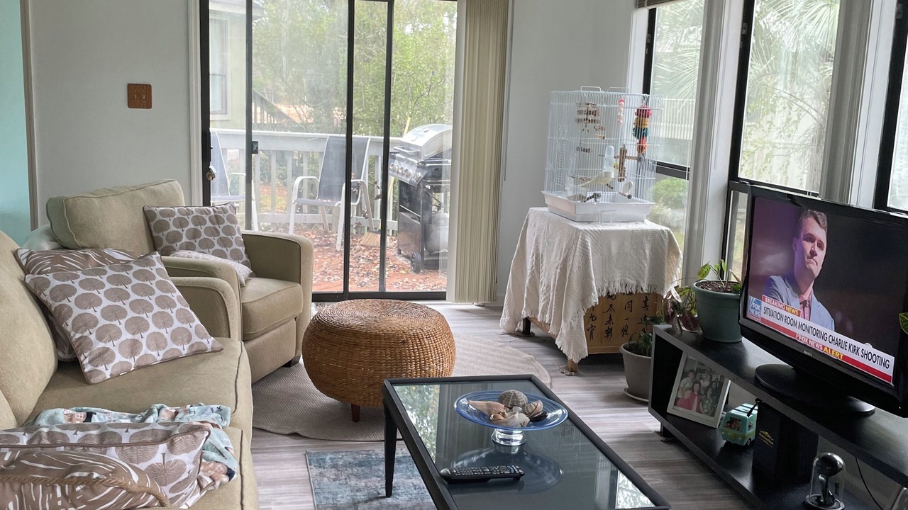 Photo of Livingroom in Surfside Beach