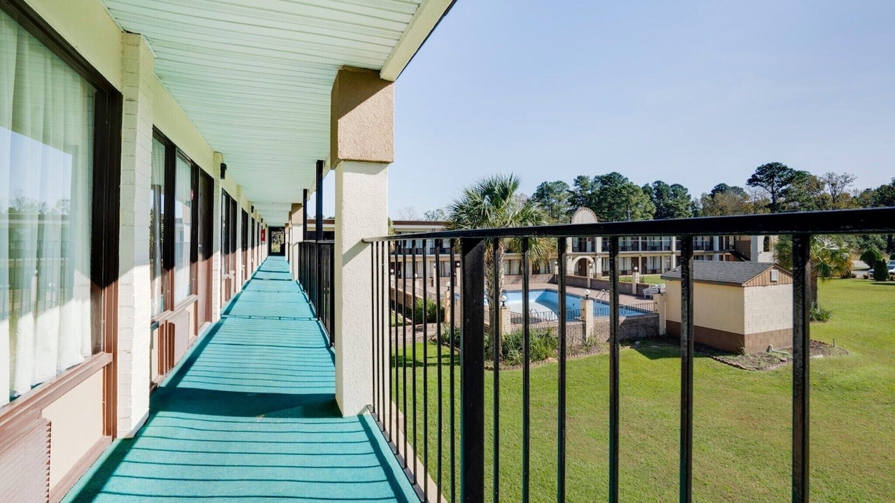 Photo of Patio Balcony in Cape Fear