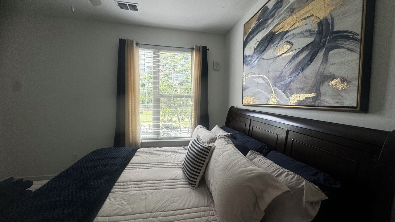 Photo of Bedroom in Summerville