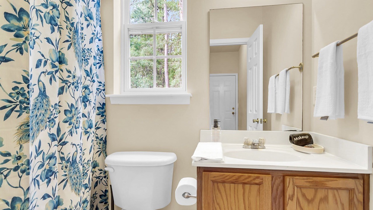 Photo of Bathroom in Lincolnville