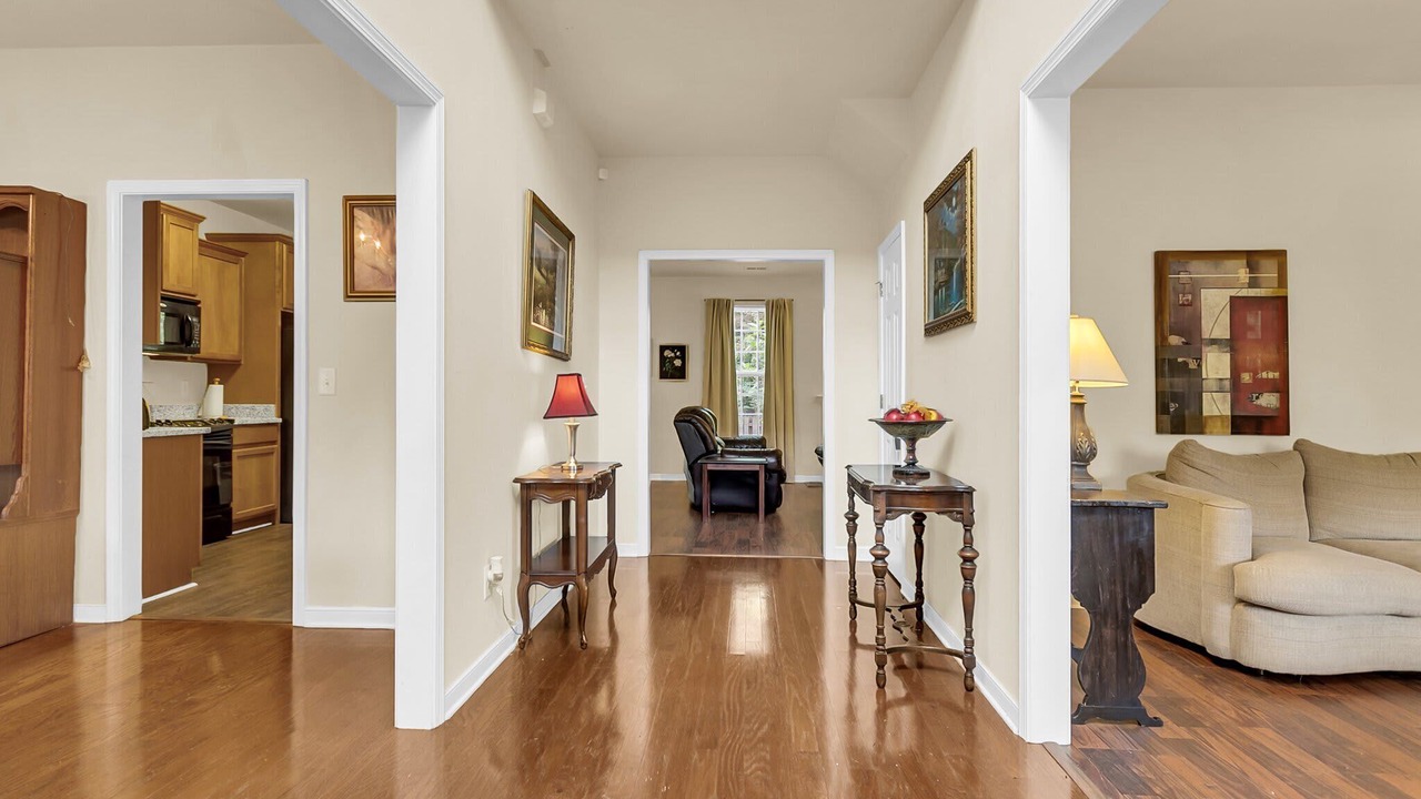 Photo of Livingroom in Lincolnville