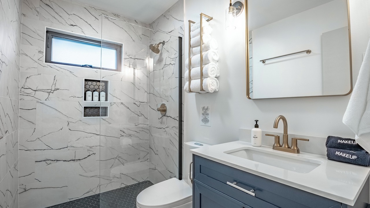 Photo of Bathroom in Shandon