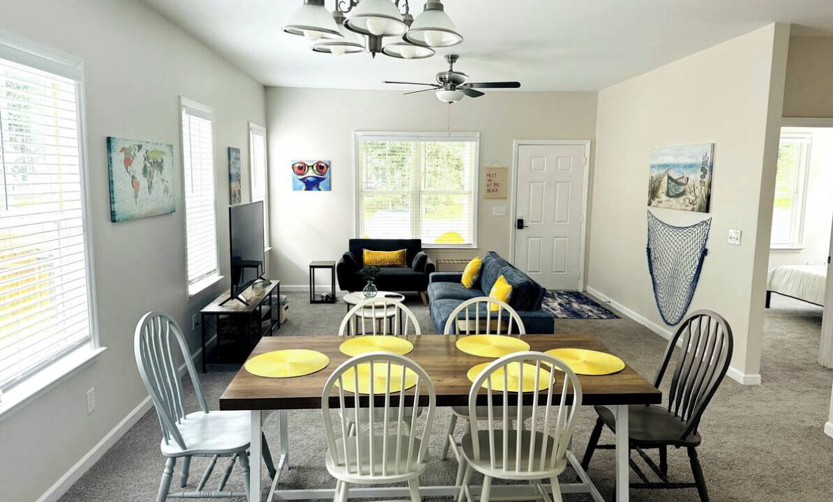 Photo of Livingroom in Charleston