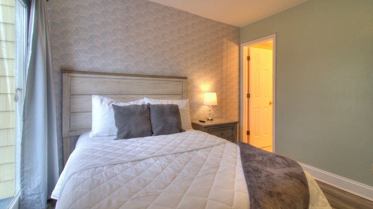 Photo of Bedroom in Windy Hill