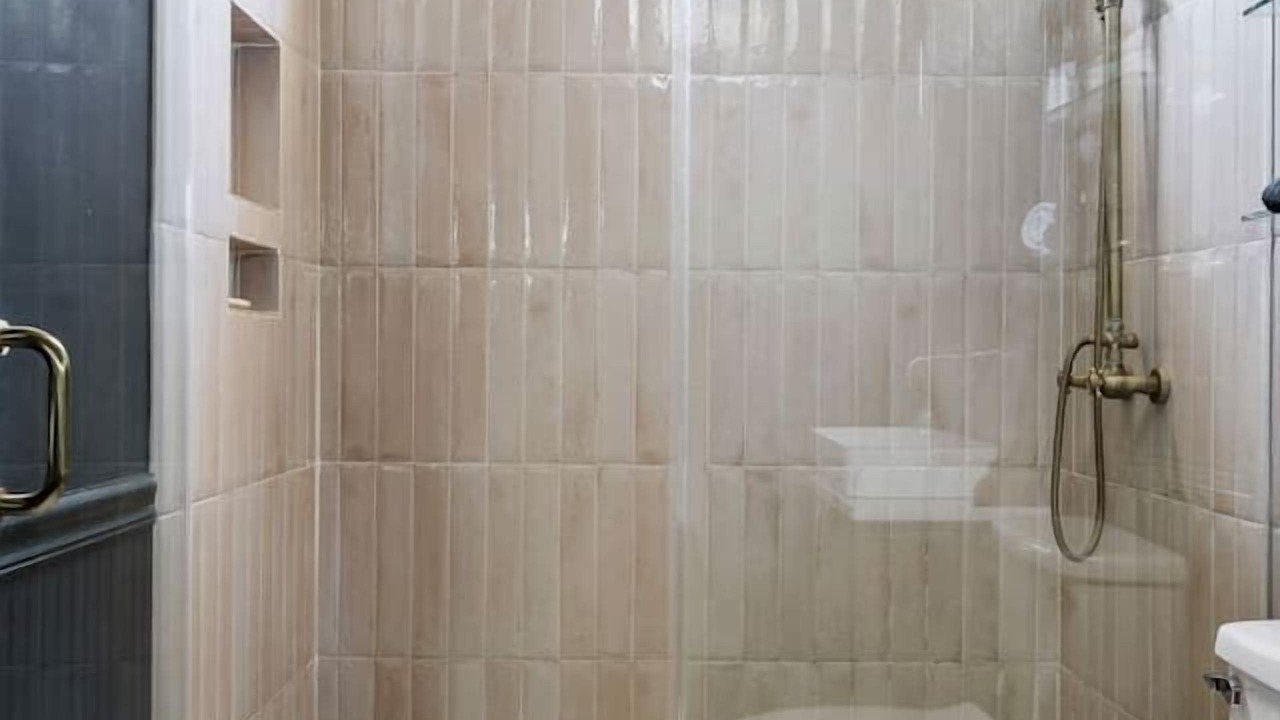 Photo of Bathroom in Downtown Charleston