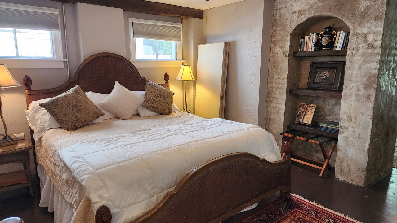 Photo of Bedroom in Harleston Village