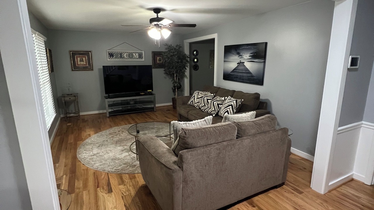 Photo of Livingroom in Toddville Road