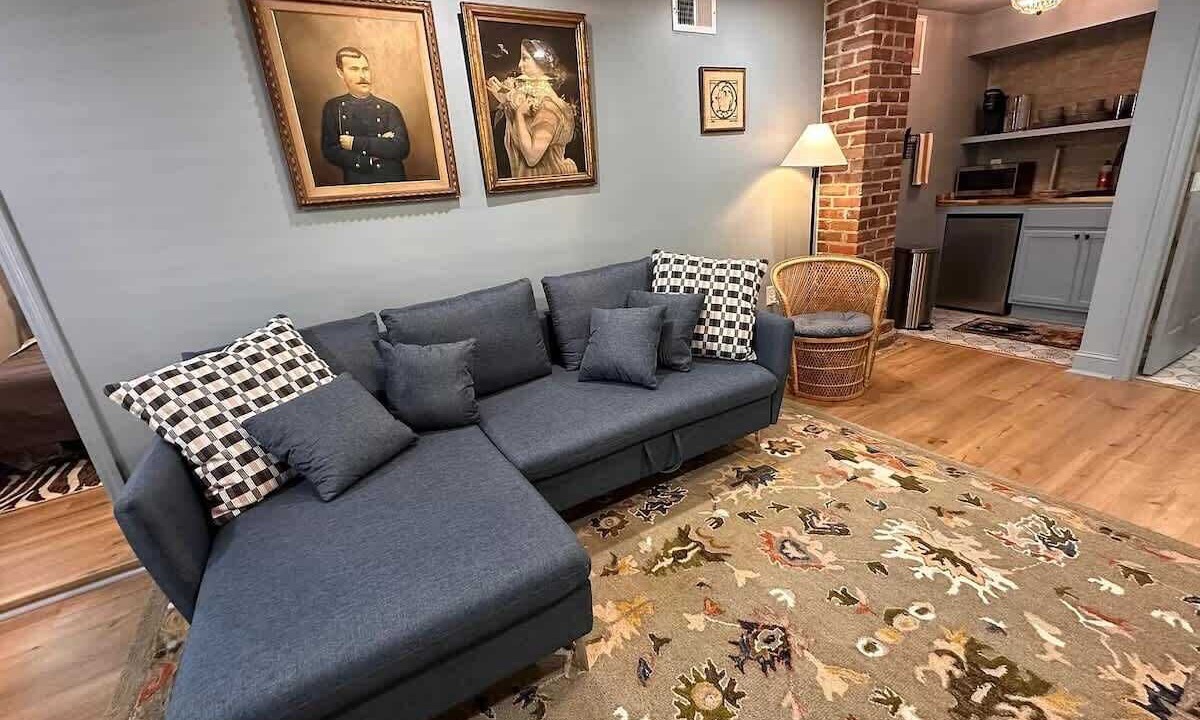 Photo of Livingroom in Charleston