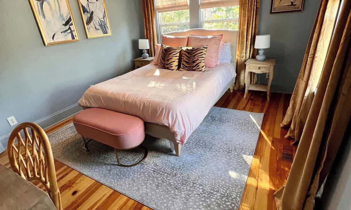 Photo of Bedroom in North-Central