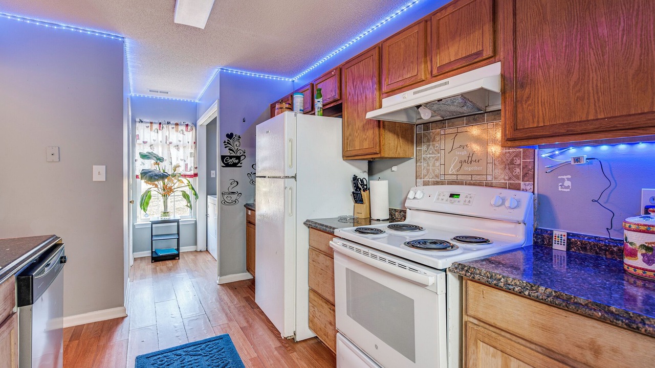 Photo of Kitchen in Enderly Park
