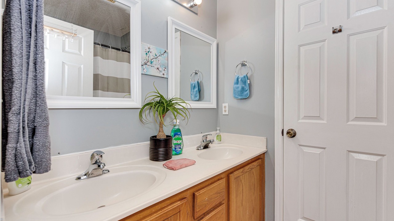 Photo of Bathroom in Enderly Park
