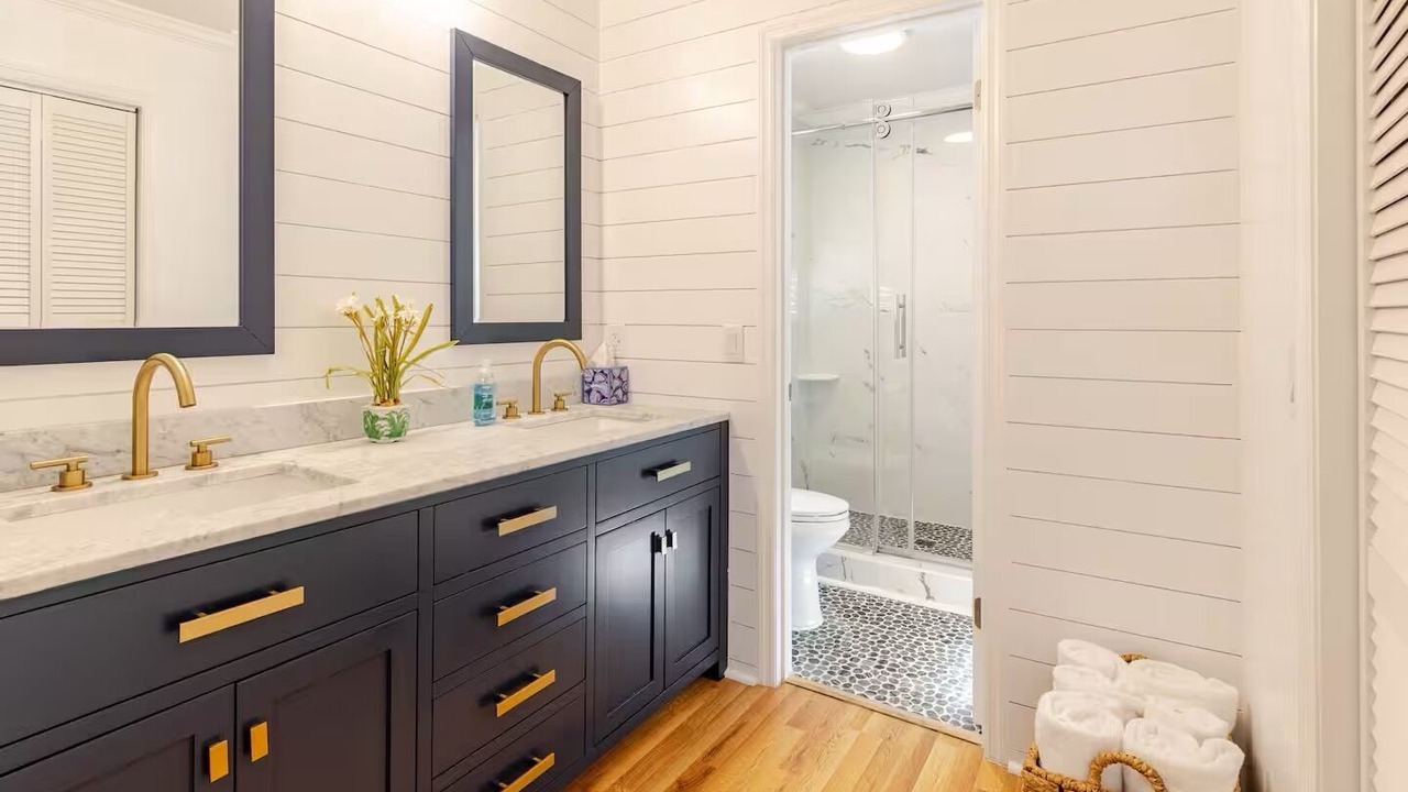 Photo of Bathroom in West Ashley