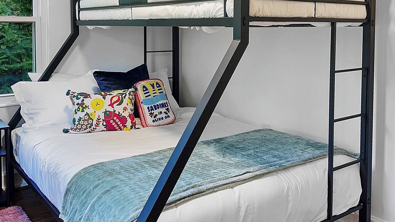 Photo of Bedroom in Charleston