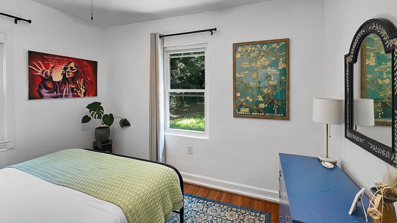 Photo of Bedroom in Charleston