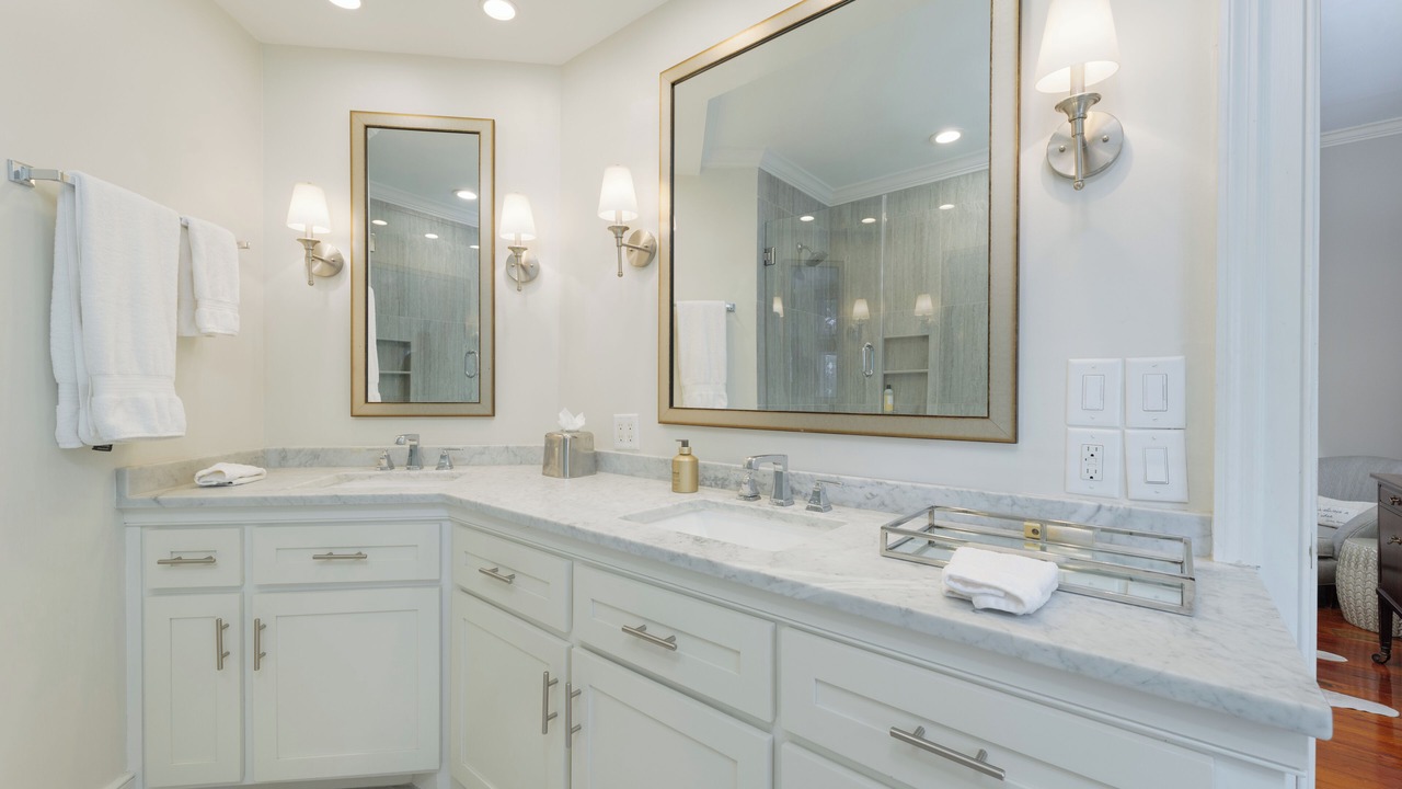 Photo of Bathroom in South of Broad