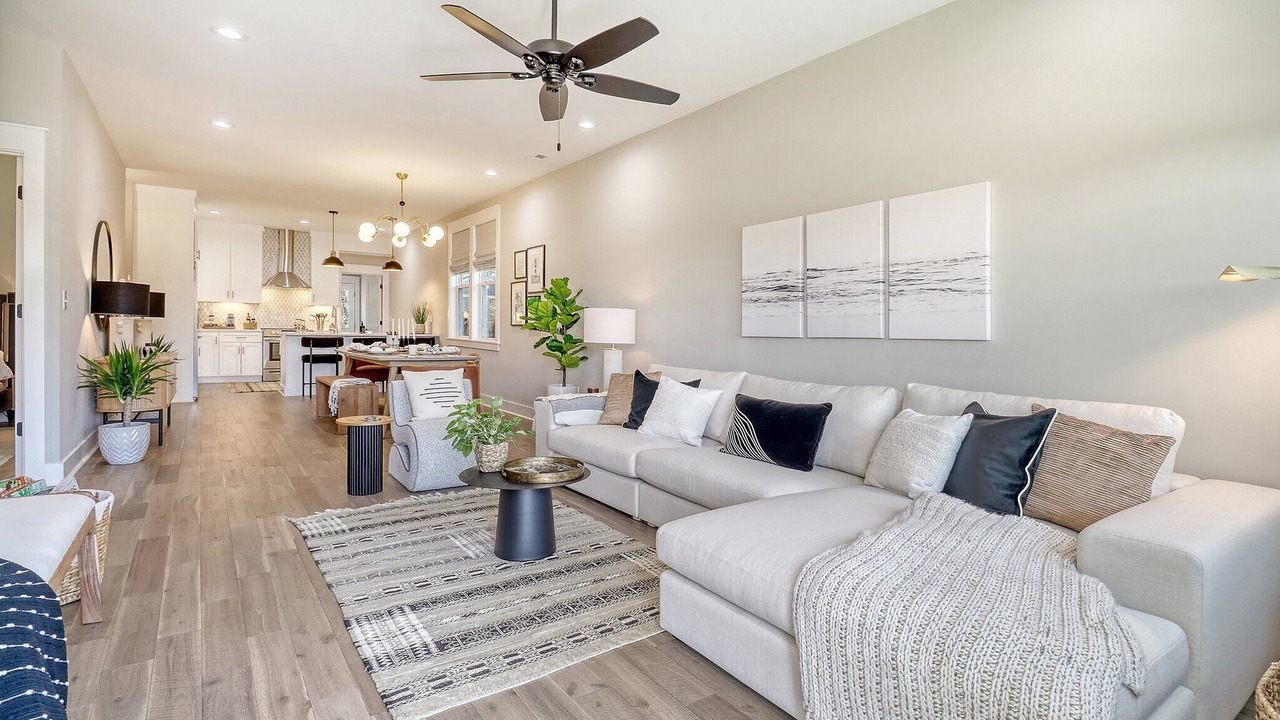 Photo of Livingroom in North Charleston