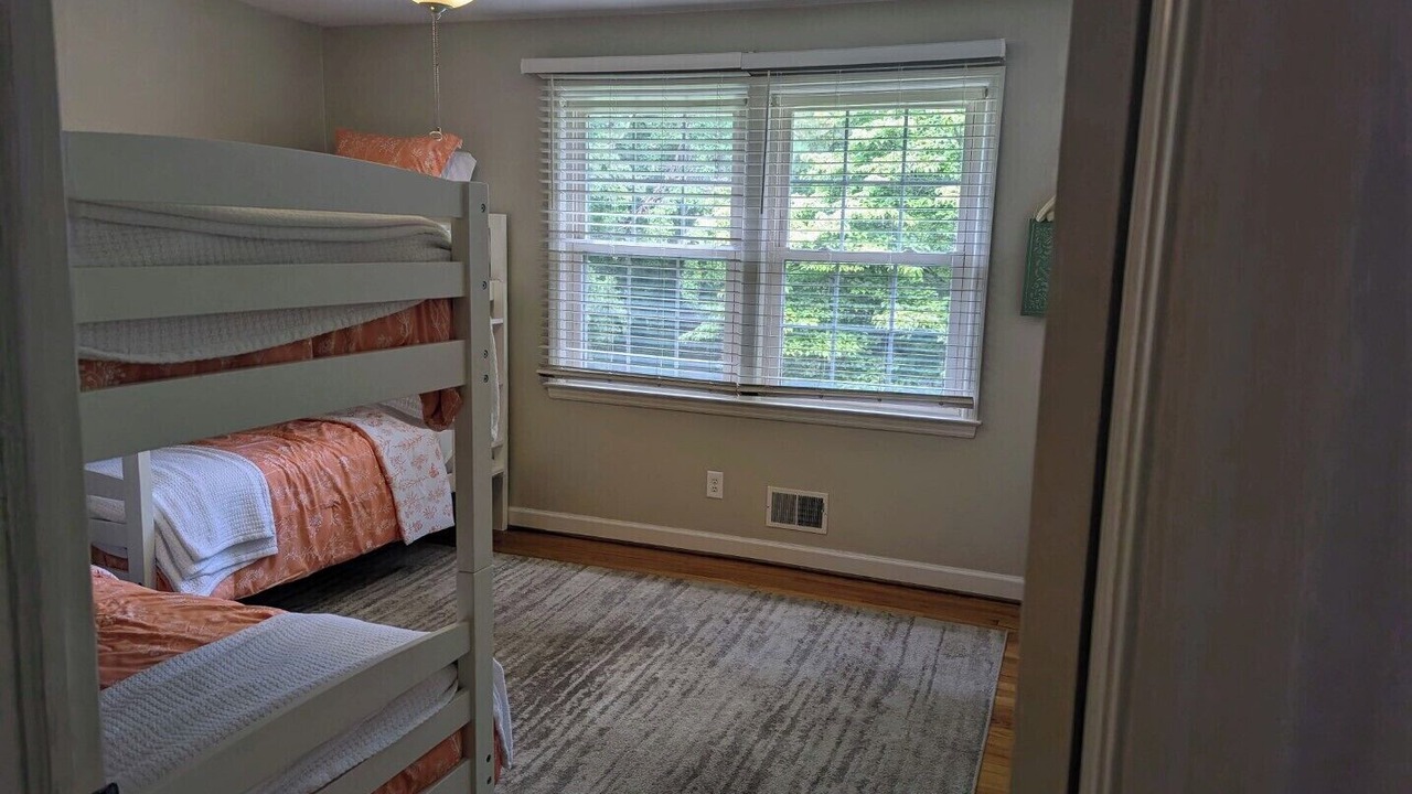 Photo of Bedroom in Columbia