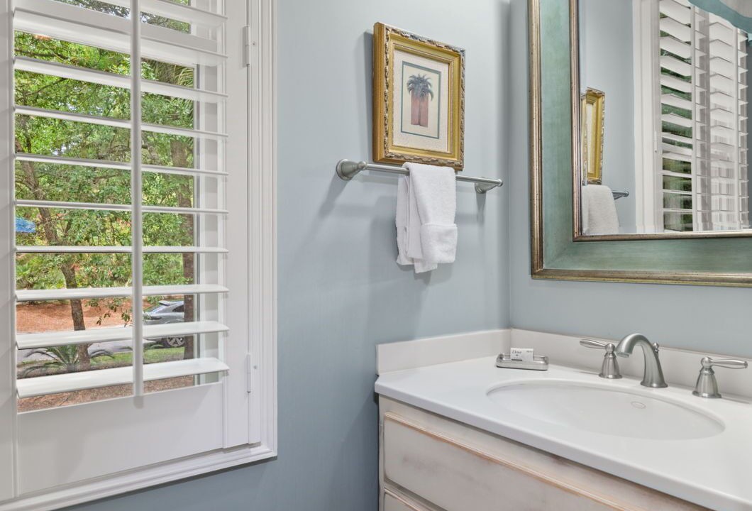 Photo of Bathroom in Vanderhorst Plantation