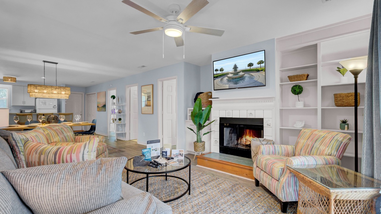 Photo of Livingroom in Sullivan's Island