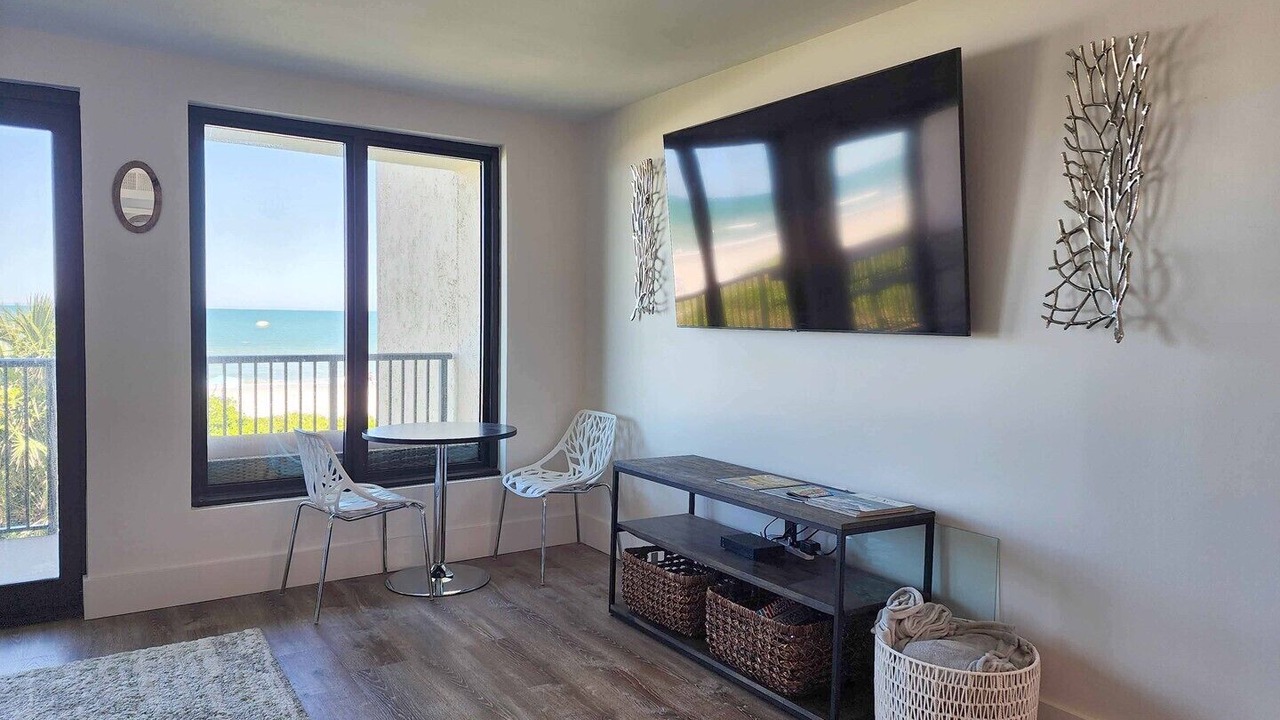 Photo of Livingroom in Litchfield by the Sea