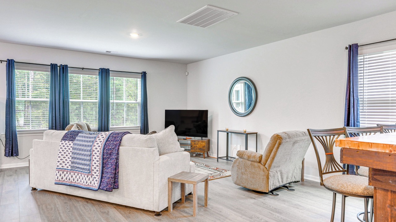 Photo of Livingroom in Moncks Corner