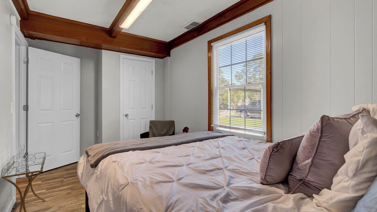 Photo of Bedroom in Ladson