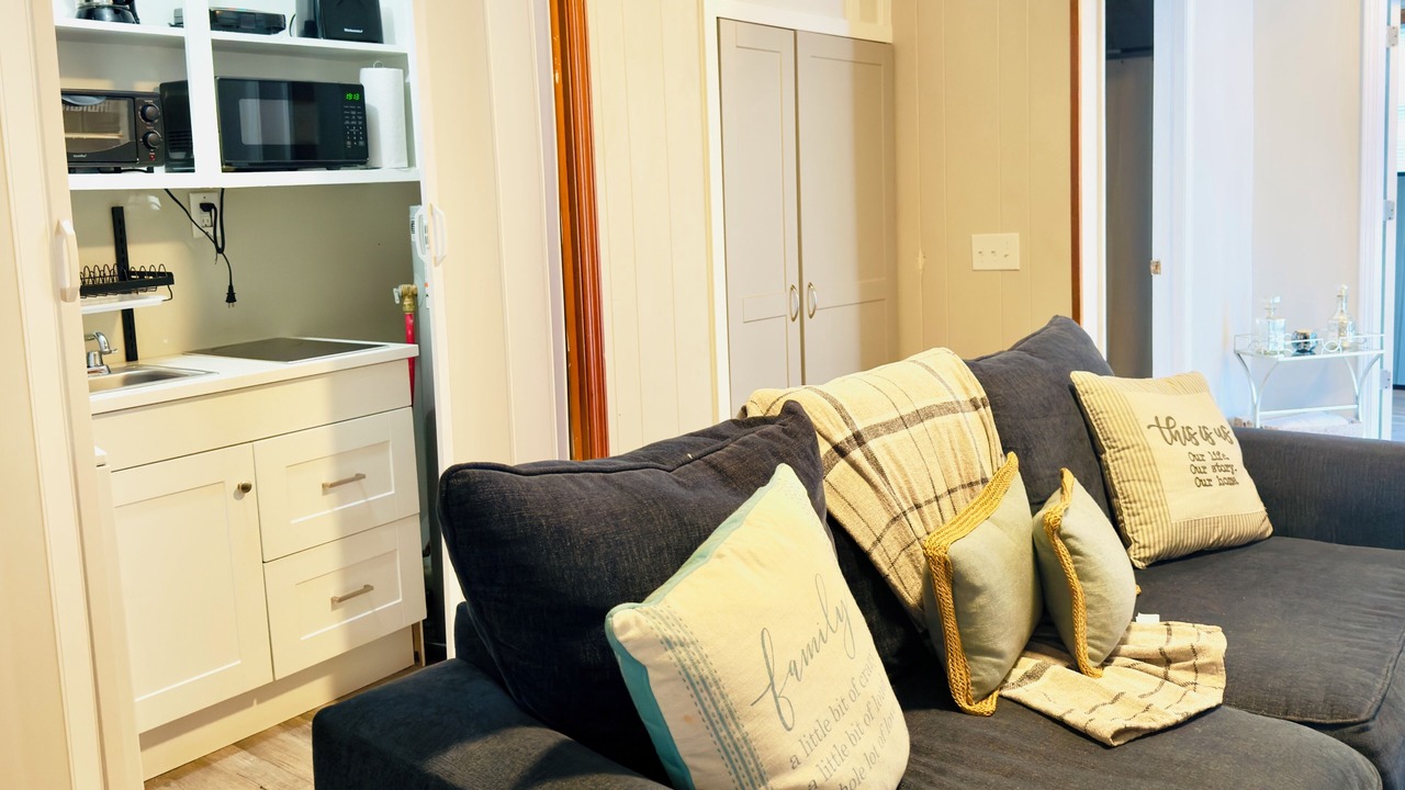 Photo of Livingroom in Ladson
