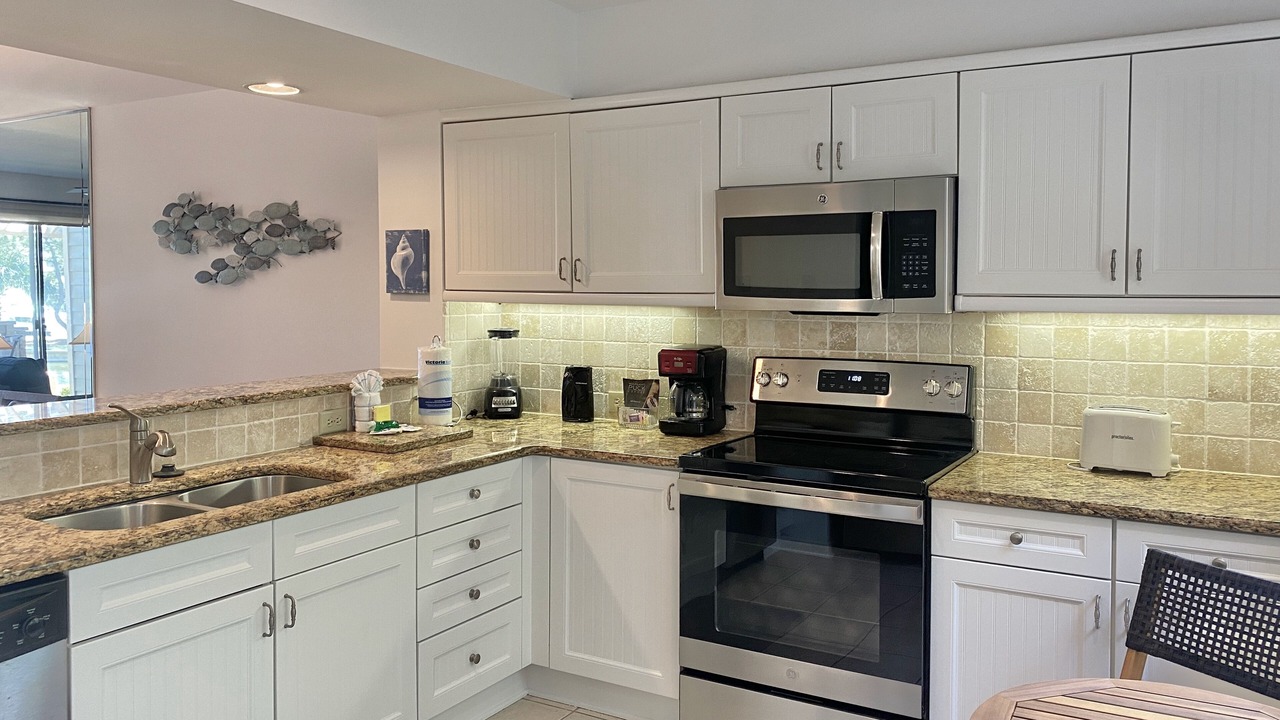 Photo of Kitchen in Arcadian Shores