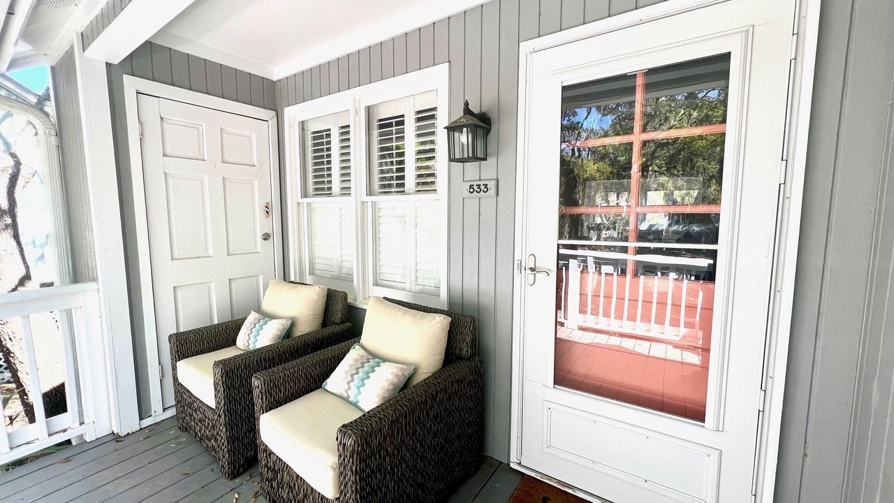 Photo of Patio Balcony in Tarpon Pond