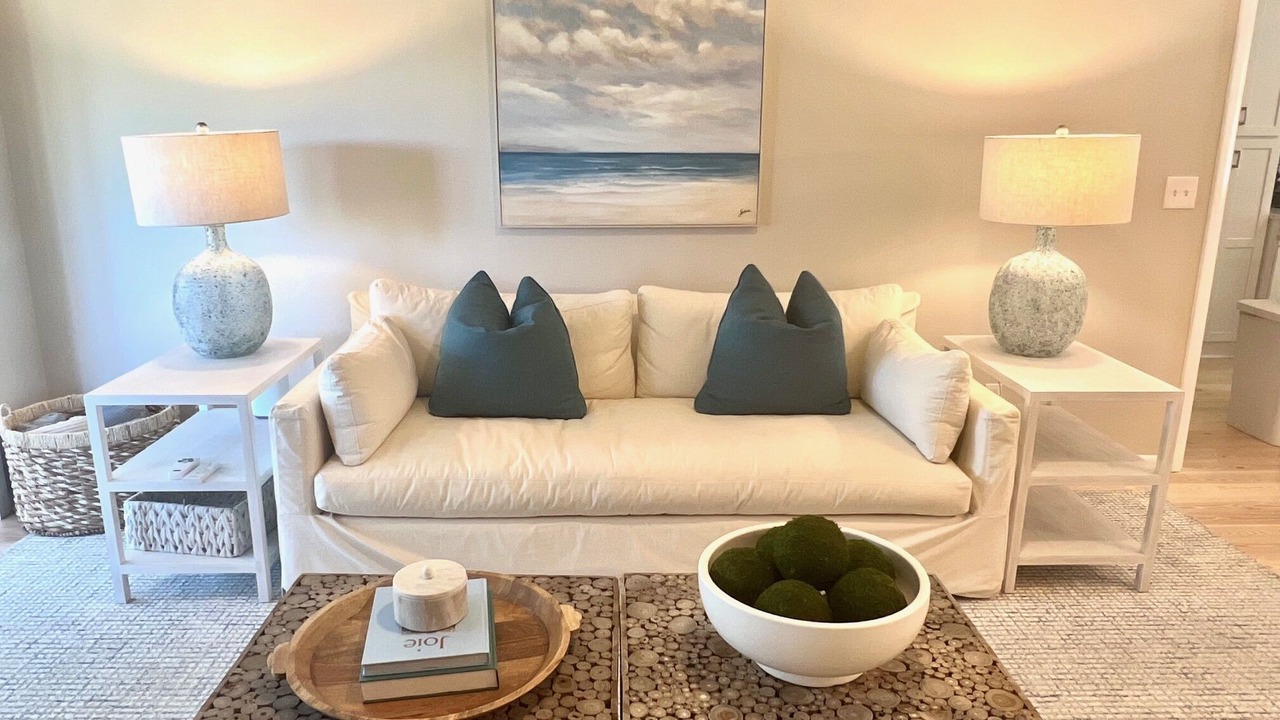 Photo of Livingroom in Tarpon Pond