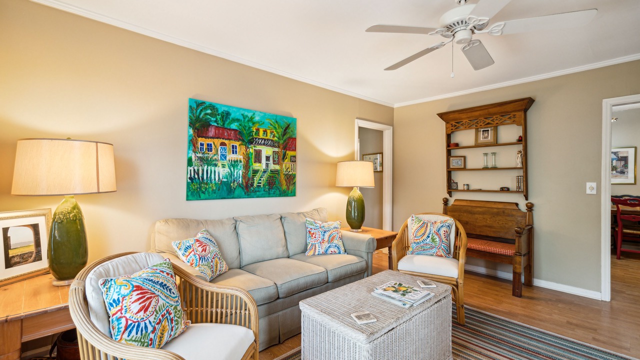 Photo of Livingroom in Sullivan's Island