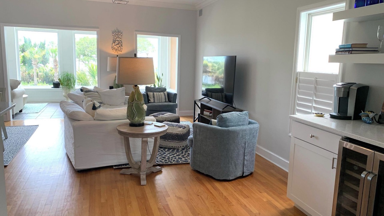 Photo of Bedroom in Saint Helena Island